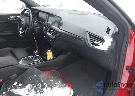 2021 BMW 228I Gran Coupe xDrive z USA, uszkodzony, nr VIN WBA73AK04M7J36215